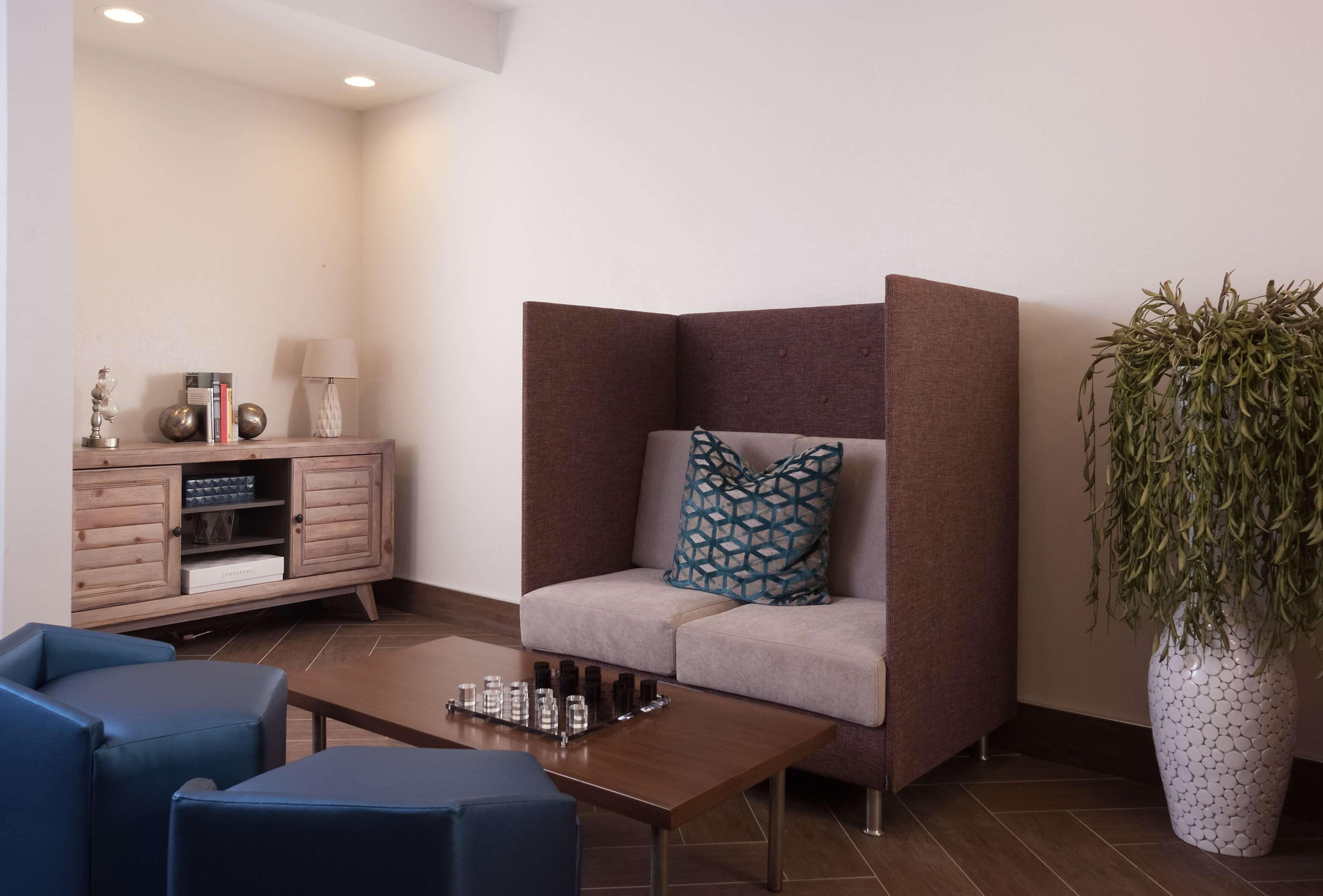 Home2 Suites By Hilton Atlanta Perimeter Center Dunwoody Exterior photo