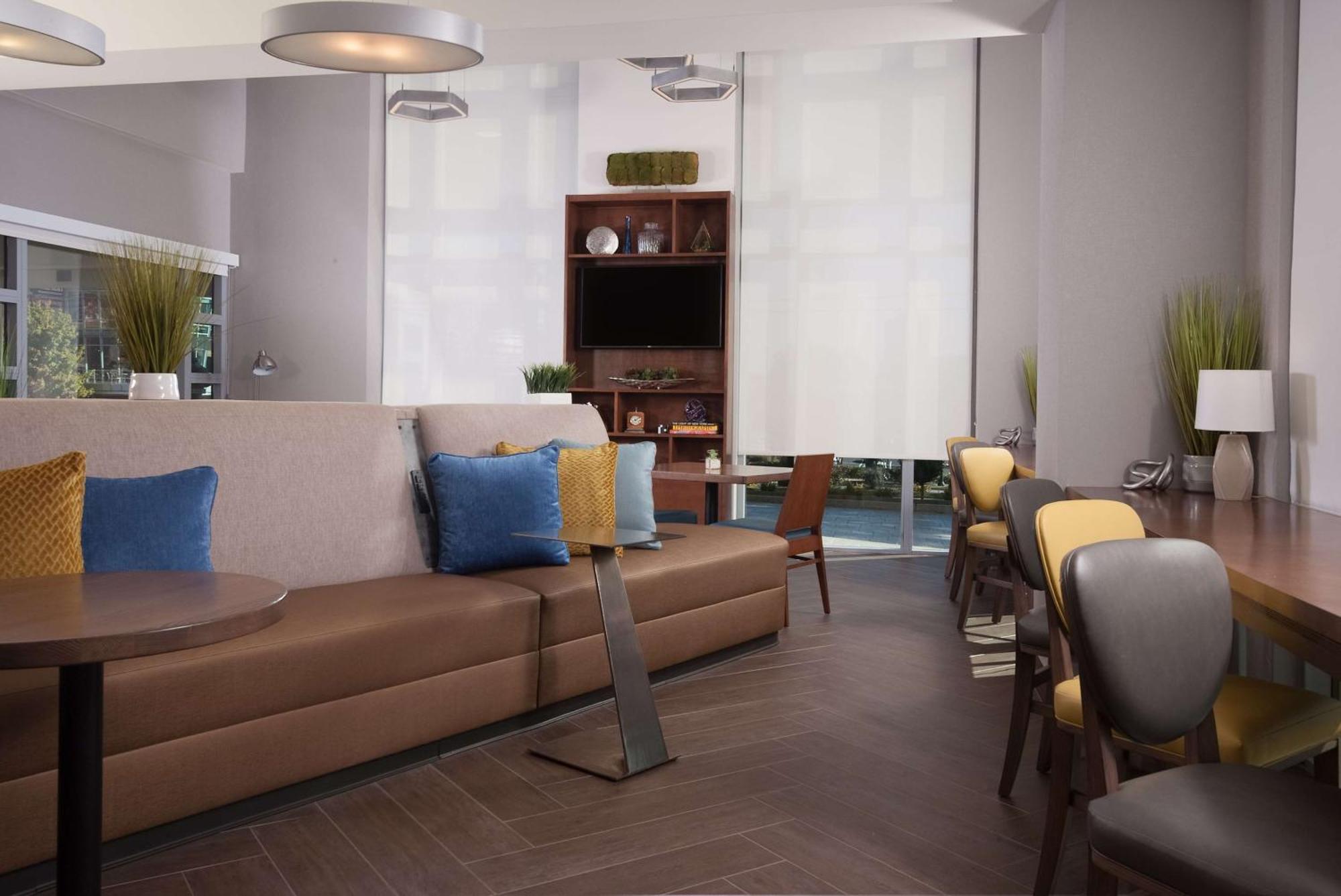 Home2 Suites By Hilton Atlanta Perimeter Center Dunwoody Exterior photo